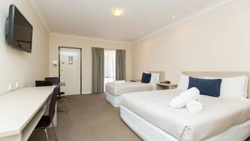 Twin Room | Premium bedding, desk, iron/ironing board, free WiFi