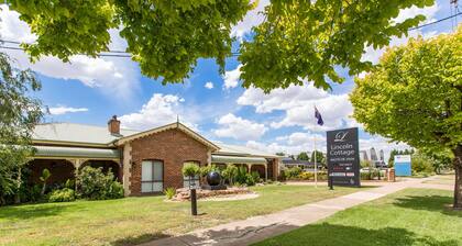 Lincoln Cottage Motor Inn