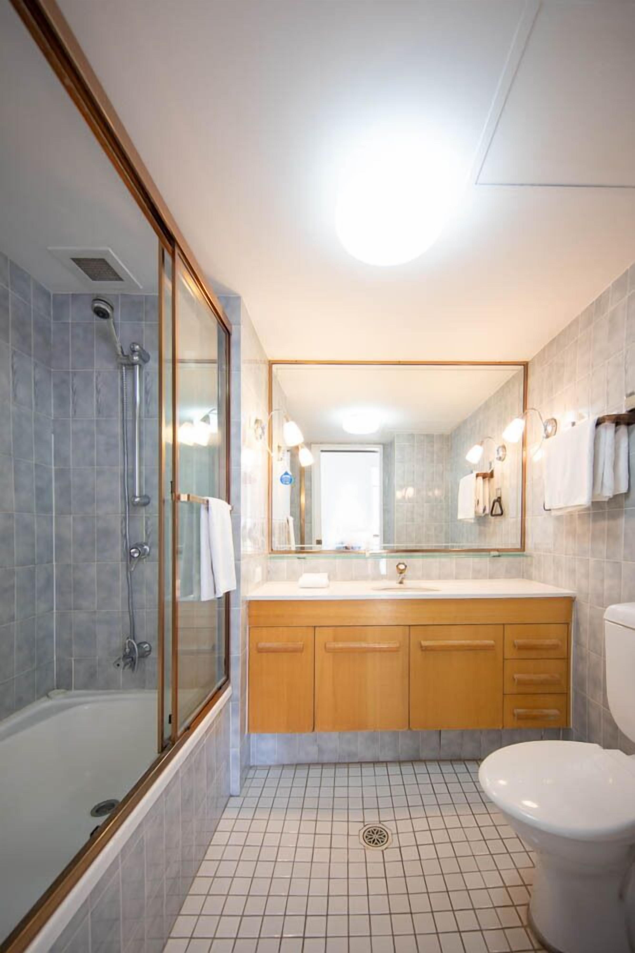 Bougainvillea Luxury Apartments — image 9