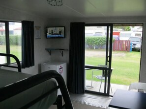 Room - Cosy Corner Holiday Park (Tauranga)