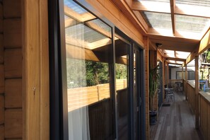 Studio, 1 Bedroom, Kitchenette | Terrace/patio - Fox Glacier Lodge (Fox Glacier)