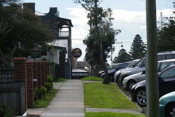 Free self-parking