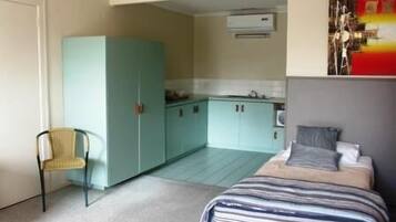 Large Family Room - Interconnecting | Private kitchenette | Fridge, microwave, coffee/tea maker, electric kettle