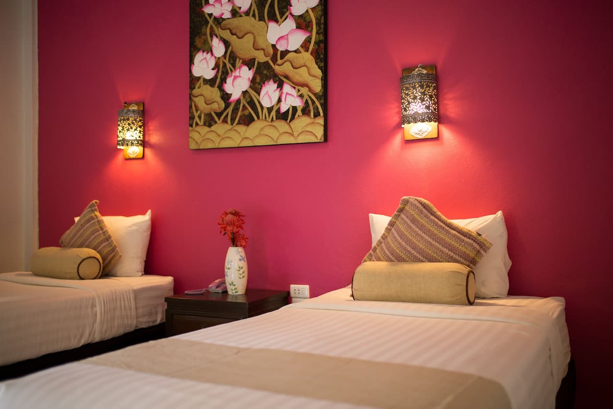 Superior Villa | Minibar, desk, rollaway beds, free WiFi
