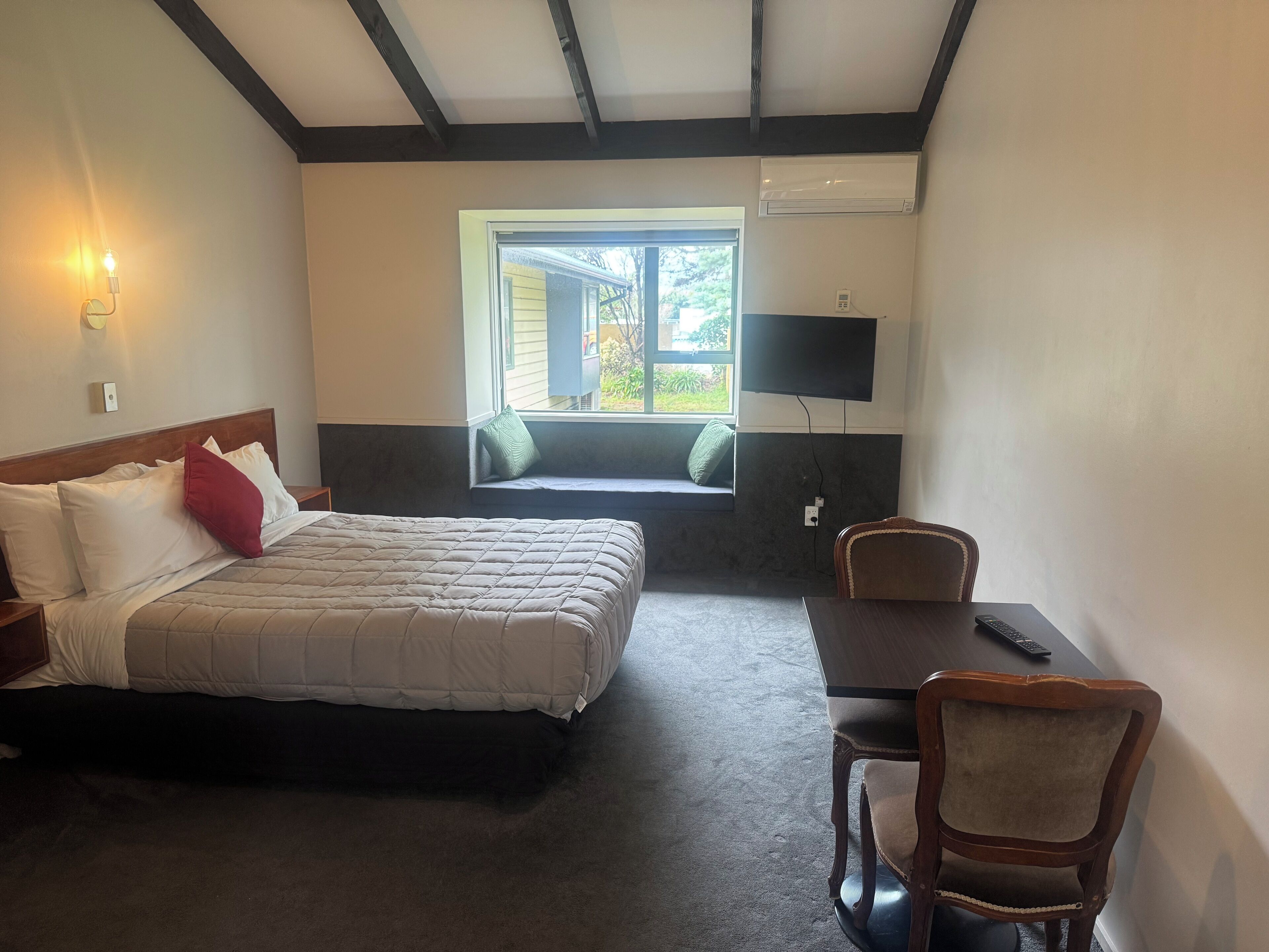 Apartment, 1 Bedroom | Premium bedding, desk, blackout drapes, iron/ironing board