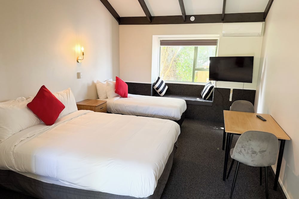 Avana Suites