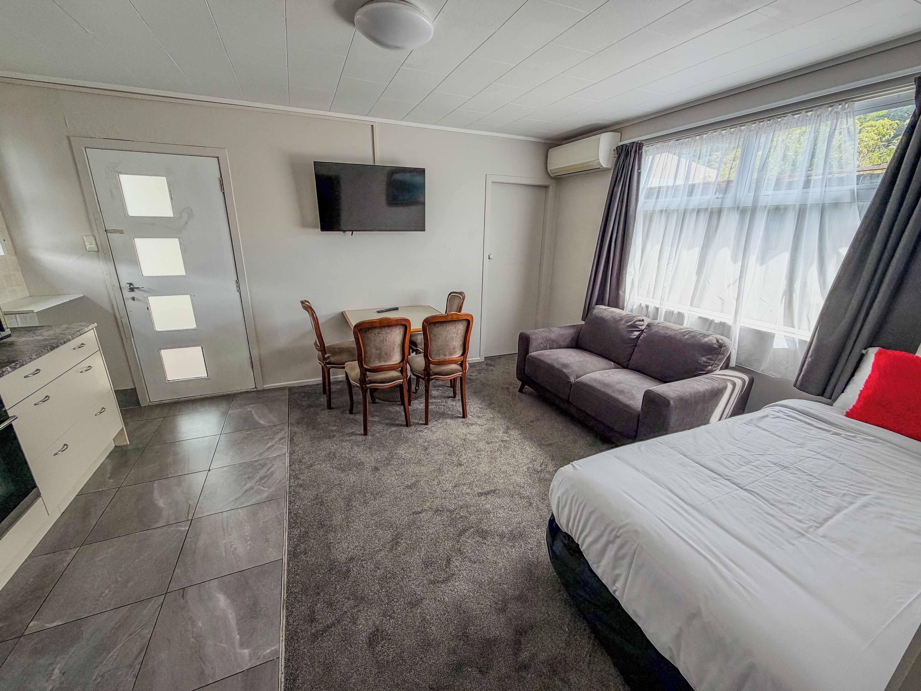 Apartment, 2 Bedrooms | Living area | LED TV, DVD player