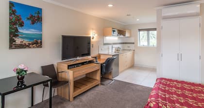 Avana Suites