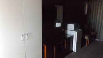 Standard Twin Room, 1 Bedroom, Ground Floor