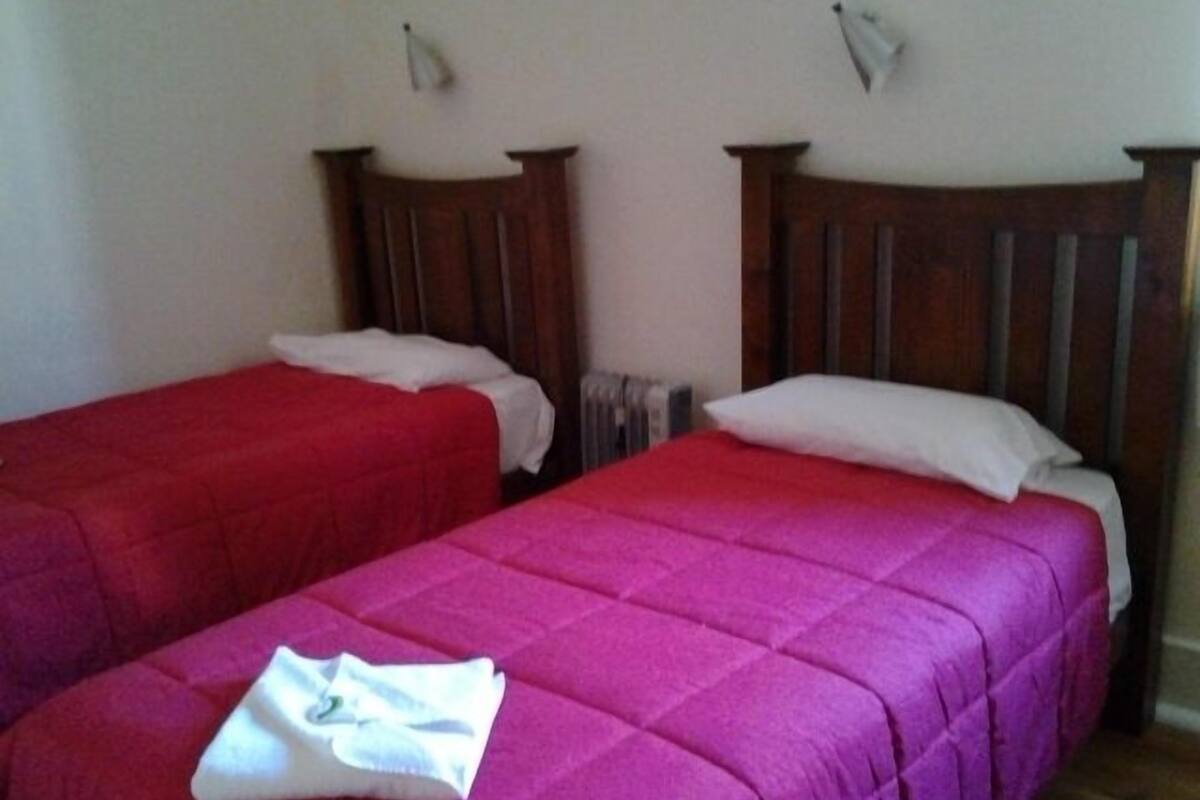Standard Room, Non Smoking (Twin Ensuite)