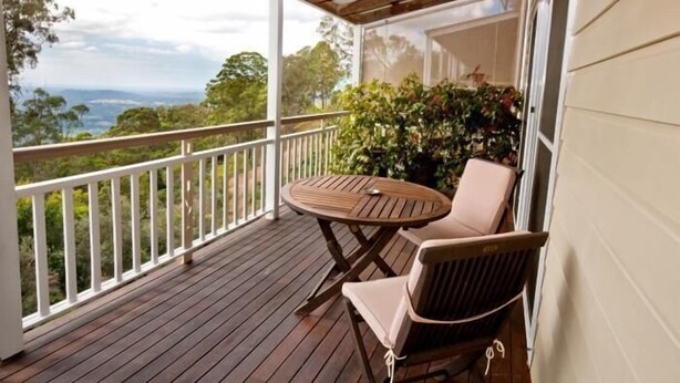 Exterior - At Sunrise Cottages (Montville)