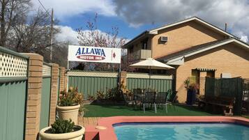 Seasonal outdoor pool