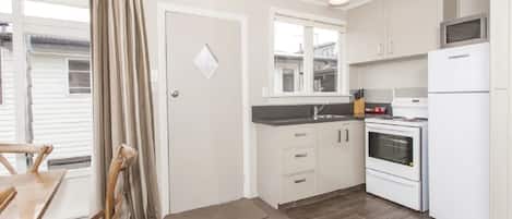Standardzimmer, Nichtraucher, KĂŒche (3 Bedroom Unit) | Eigene KĂŒche