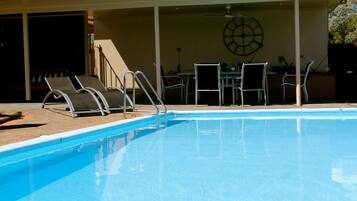 ์ผ์ธ ์์์ฅ