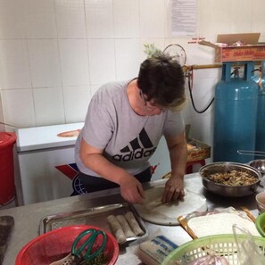 Breakfast, lunch and dinner served - Viet Nhat Hotel - Hostel (Ninh Binh)