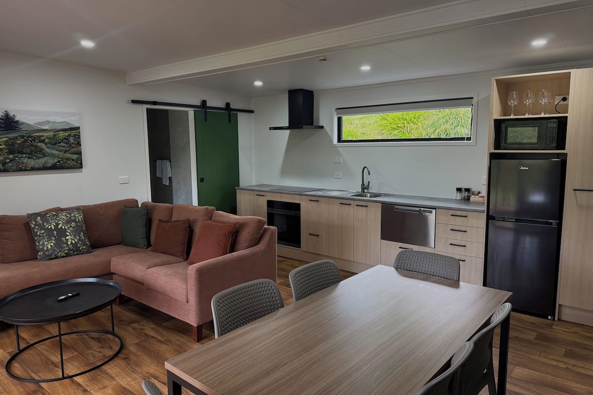 豪華客房 | 私人廚房 | 公共區域設有雪櫃、公共區域設有微波爐