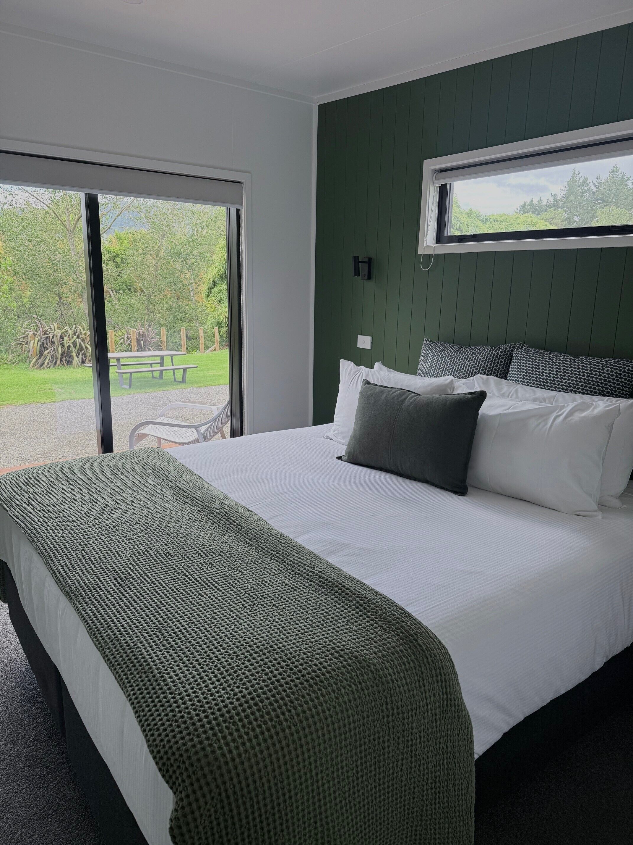 Deluxe Family Motel | WiFi