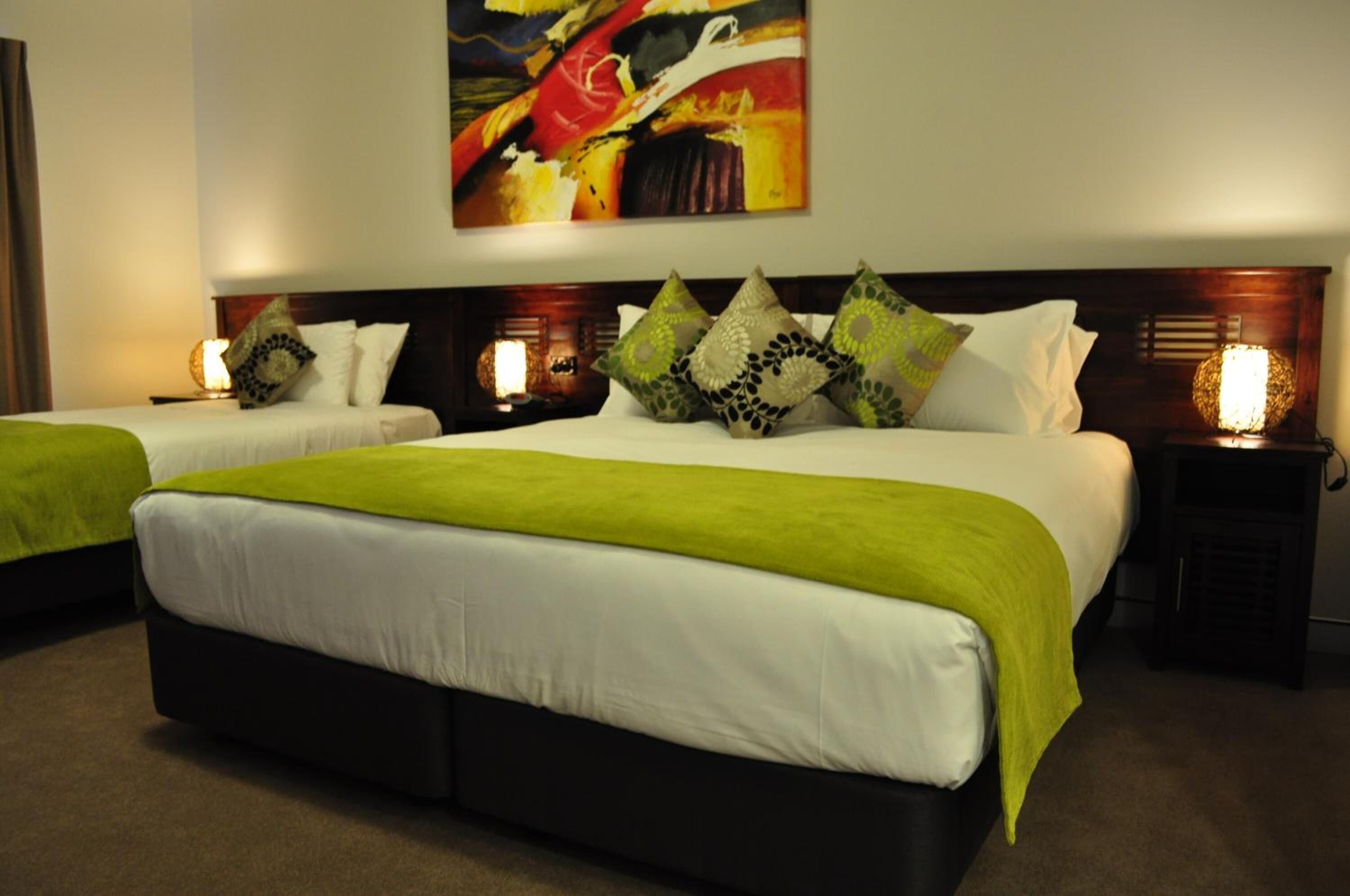 retro garden king rooms | 1 bedroom, premium bedding, pillow-top beds, in-room safe