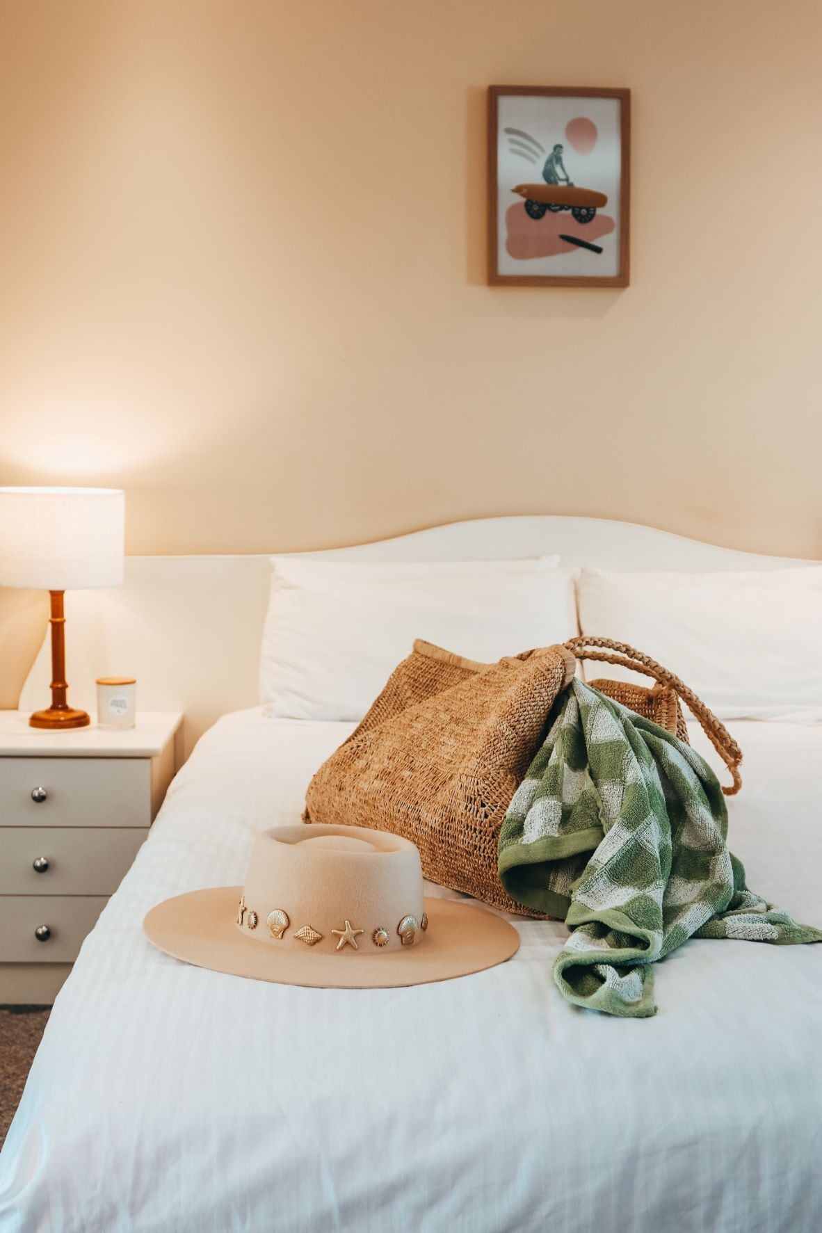 Hochwertige Bettwaren, Pillowtop-Betten, Zimmersafe, Schreibtisch