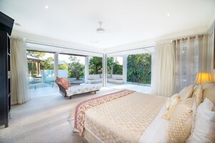 Monolocale Luxury, 1 camera da letto, idromassaggio (Gold King Spa Bath Room) | Biancheria in cotone egiziano, biancheria da letto di alta qualità