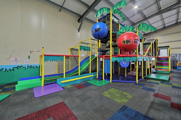 Children’s play area – indoor