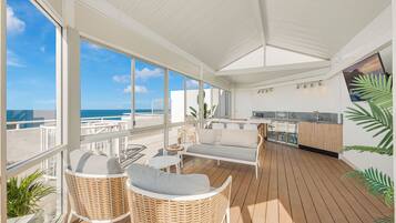 Penthouse #55 Premium Ocean View with Enclosed Roof Top | Premium bedding, individually decorated, individually furnished