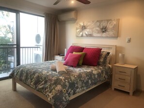Standard Apartment, 2 Bedrooms, Non Smoking, Kitchen (Ensuite)