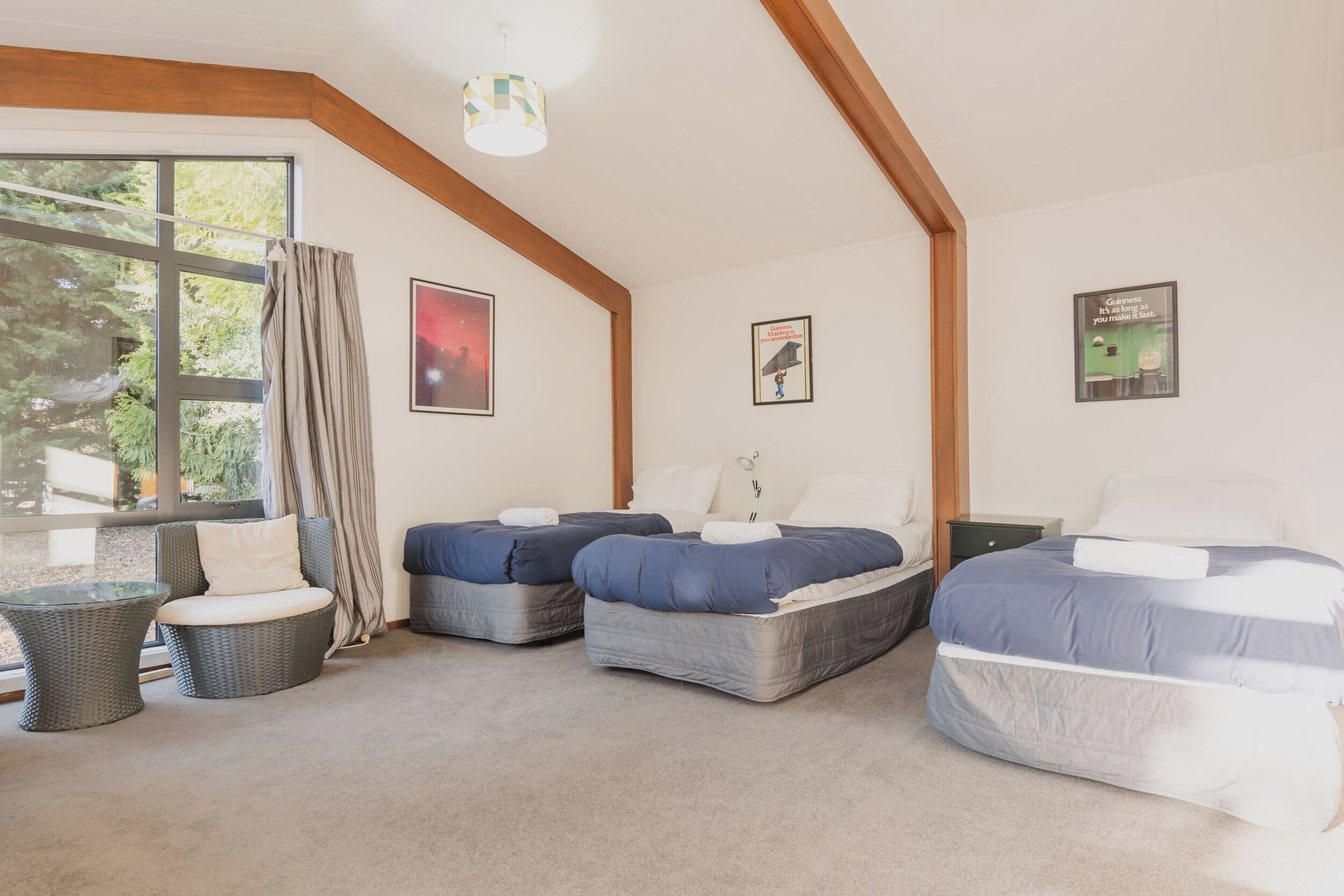 The Birch - 3 Bedroom Cottage | Individually furnished, soundproofing, free WiFi, bed sheets