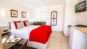 New Deluxe Queen Room | Desk, iron/ironing board, free WiFi
