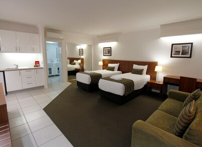 Chinchilla Downtown Motor Inn