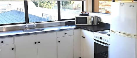 Three Bedroom Motel & Deck  | Private kitchen