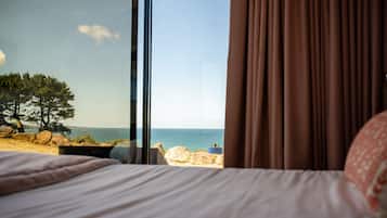 Standard Double Room, Ensuite, Sea View (Grande baie vitrée) | 1 bedroom
