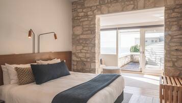 1 bedroom, minibar, in-room safe, iron/ironing board