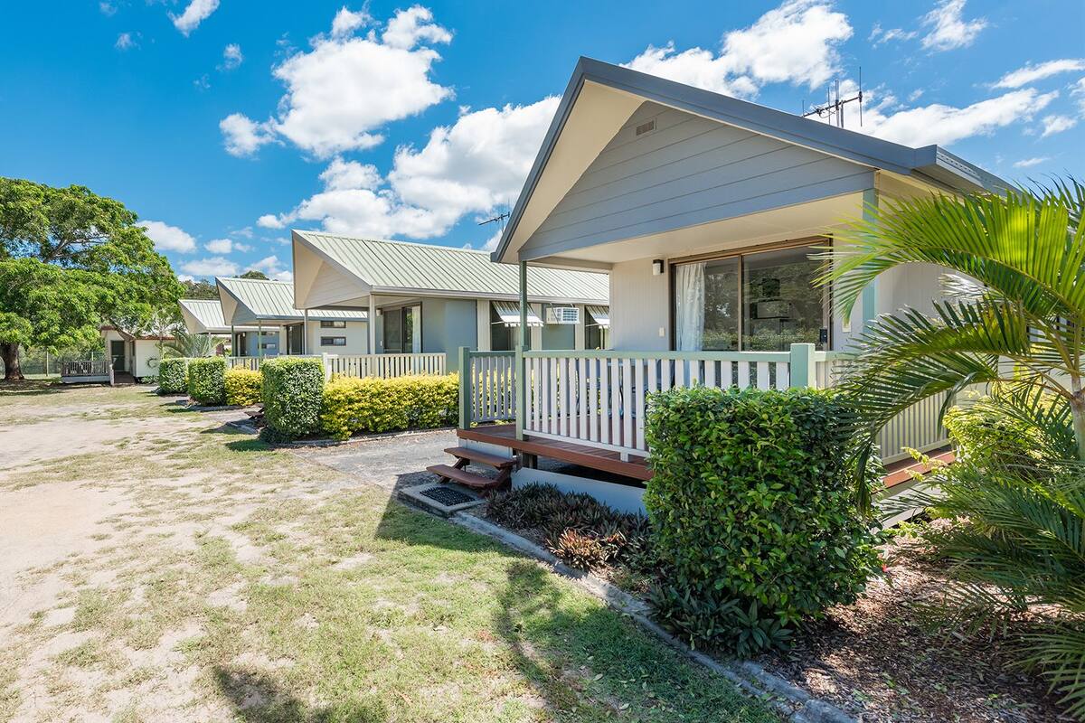 Cabin | Iron/ironing board, free WiFi, bed sheets