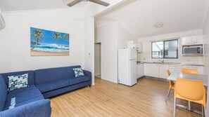 Villa (Beach) | Wohnzimmer | Flachbildfernseher