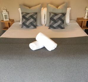 Blackout curtains, soundproofing, iron/ironing board, free WiFi