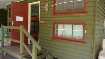Proud Cabin (9 Bunk Beds) | Terrace/patio