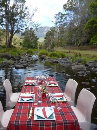 Christmas Creek Cafe & Cabins