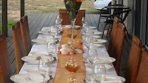 Tempat makan outdoor