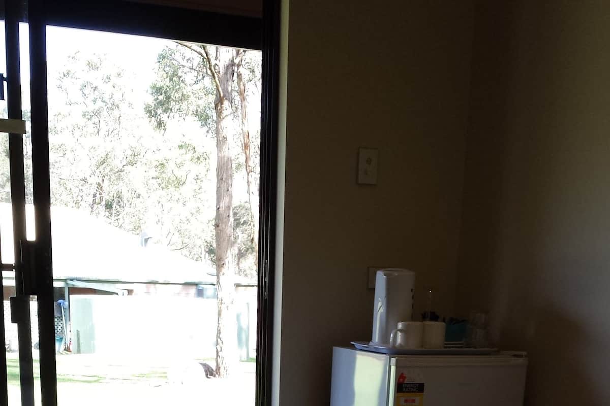 Iron/ironing board (on request), individually furnished, bed sheets