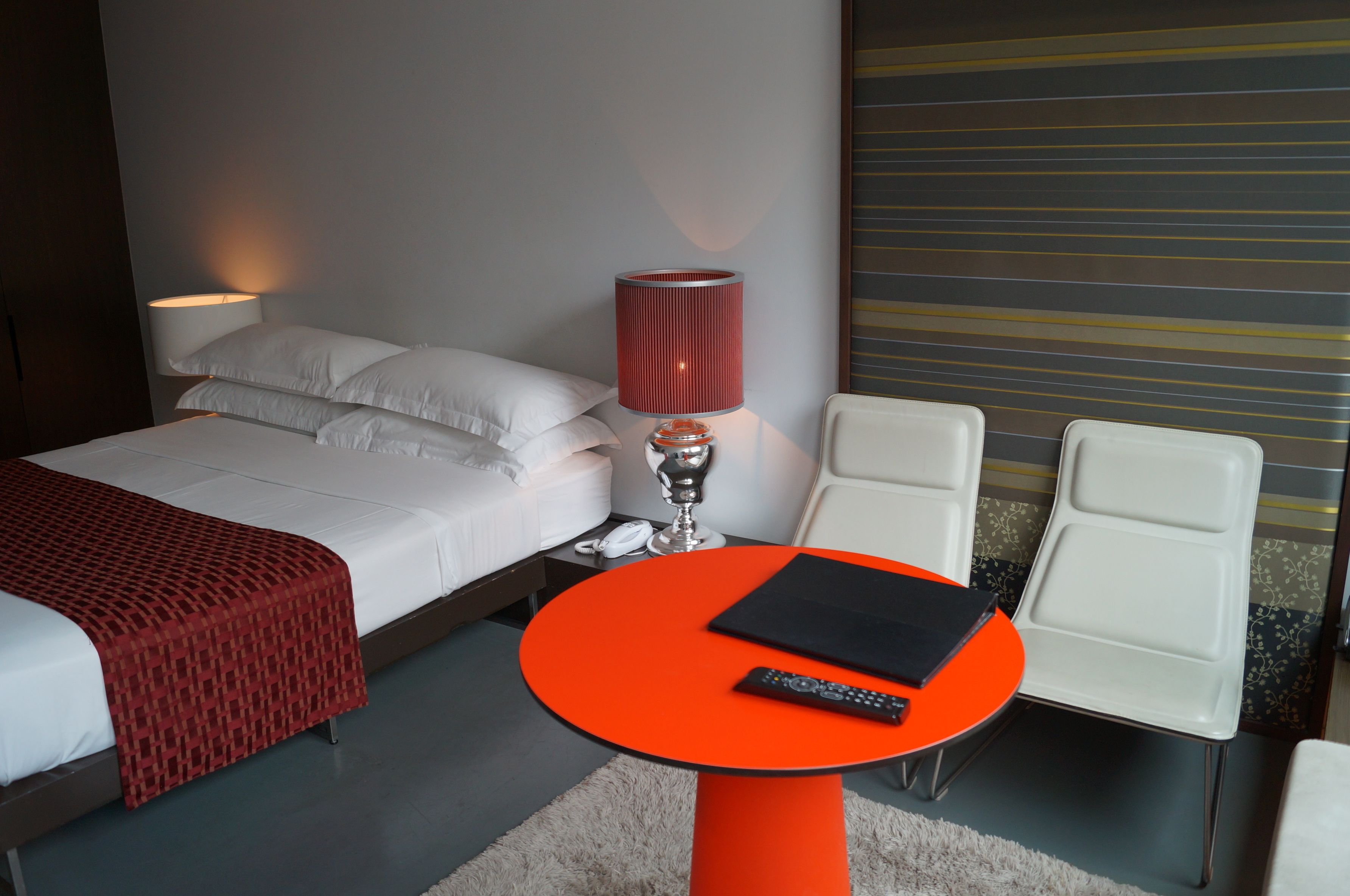 standard suite, 1 king bed | 2 bedrooms, in-room safe, desk, laptop workspace