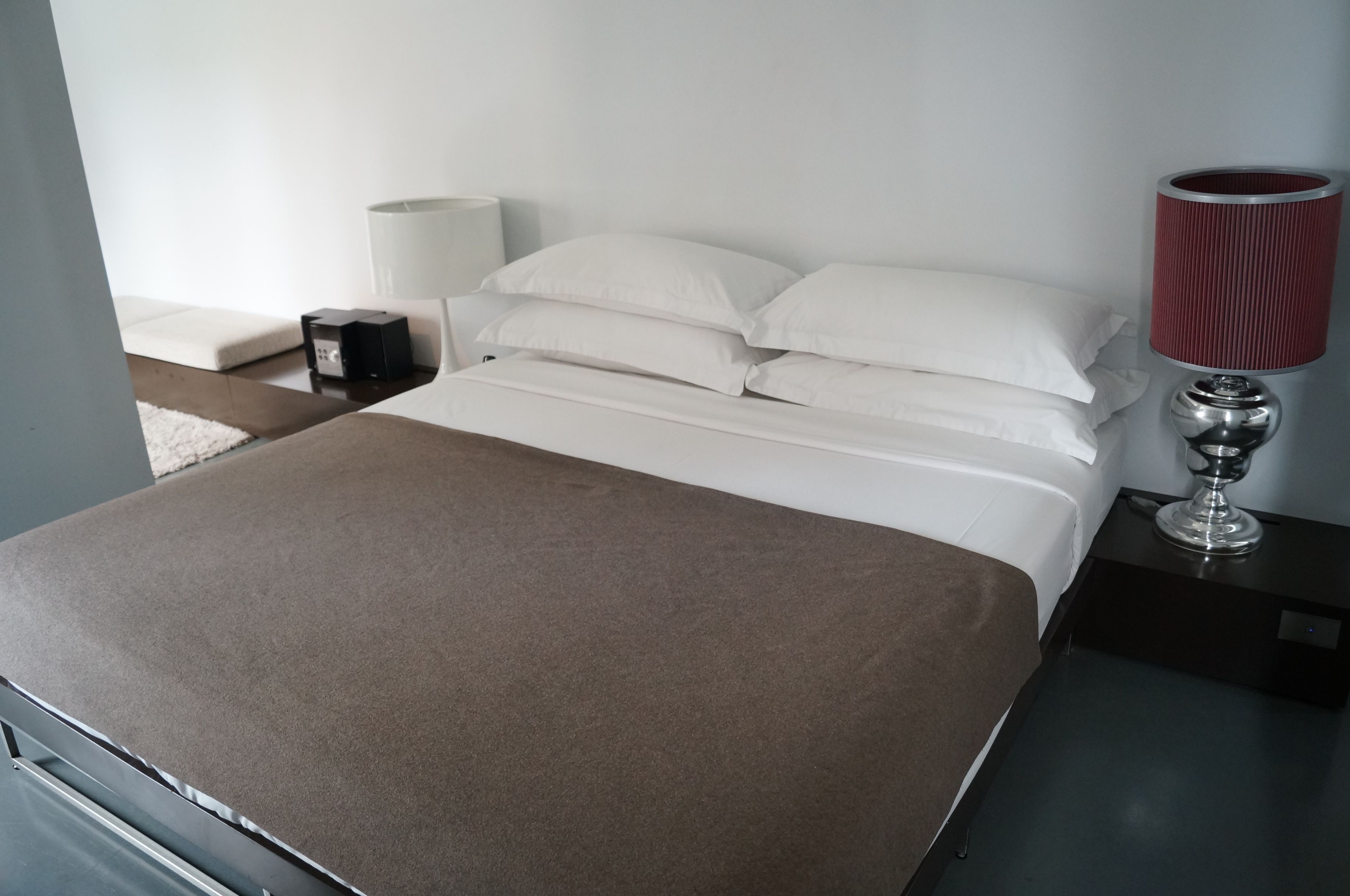 2 bedrooms, in-room safe, desk, laptop workspace