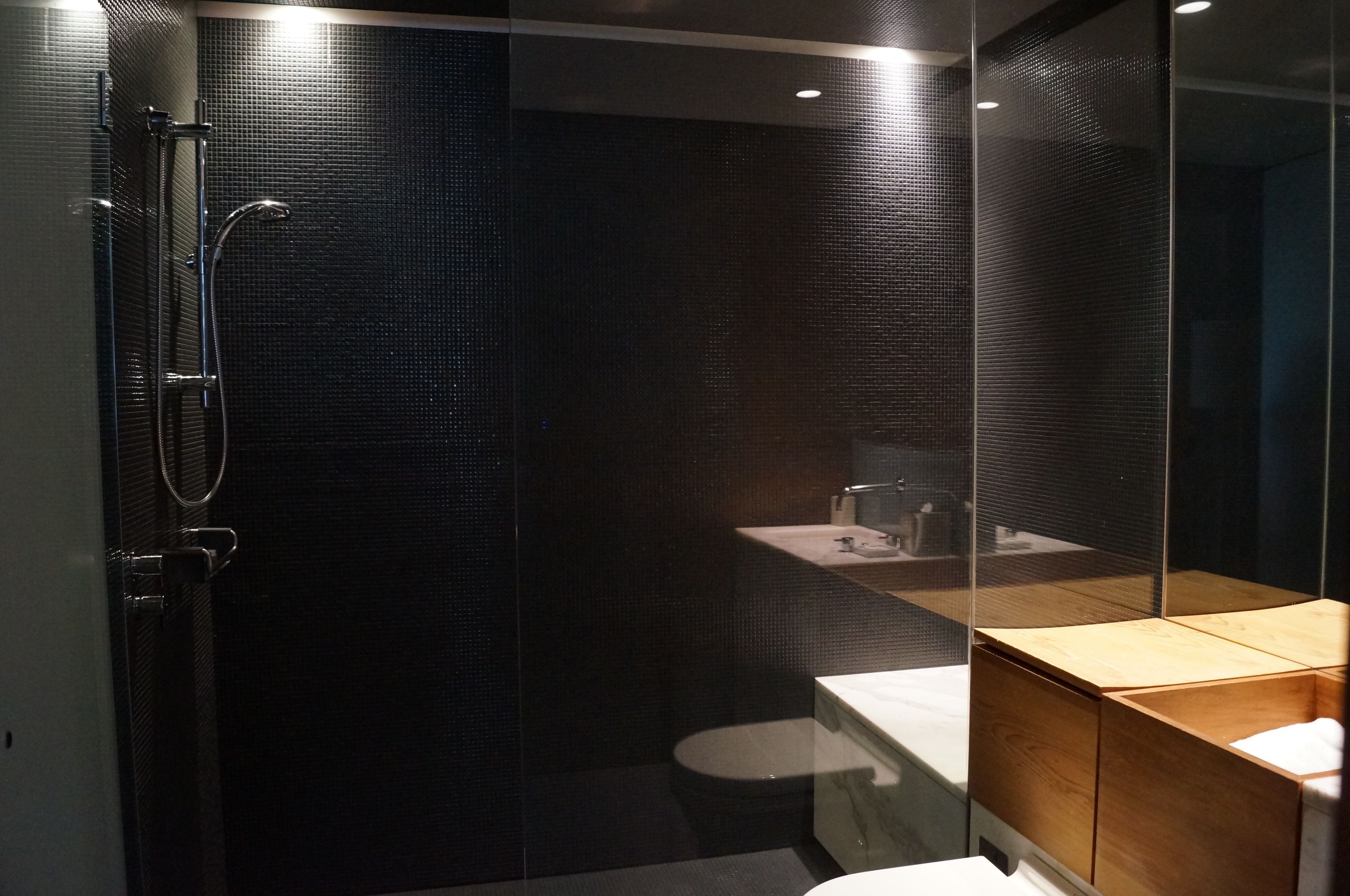 standard suite, 2 bedrooms, balcony (terrace suite) | bathroom | free toiletries, hair dryer, slippers, towels