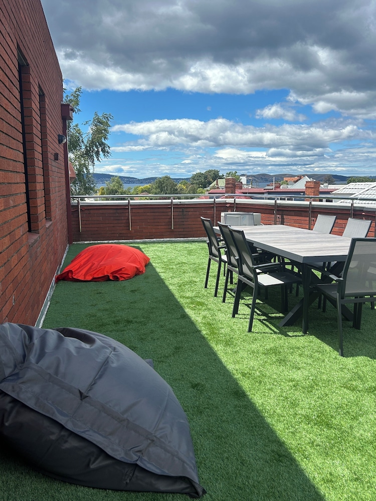 Prince of Wales Hotel by null