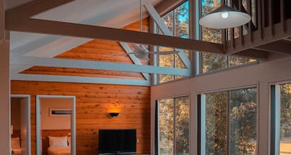 Waterfront Retreat At Wattle Point