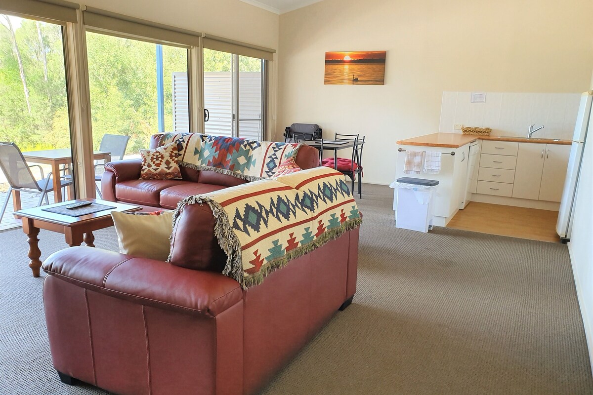 Standard Cabin, 1 Bedroom, Non Smoking, Kitchen (waterview lodge) | Living area | Plasma TV, DVD player