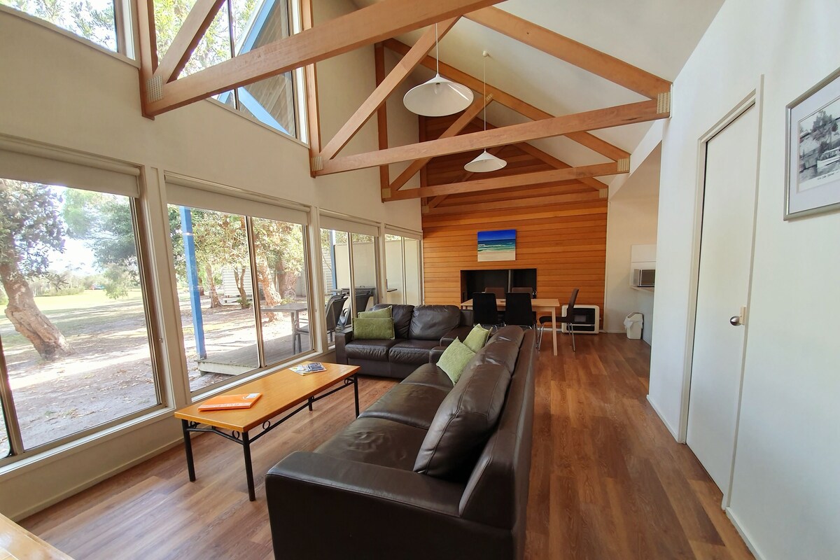 Standard Cabin, 2 Bedrooms, Non Smoking, Kitchen (sleeps 5) | Living area | Plasma TV, DVD player