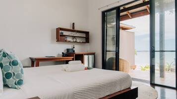 1 bedroom, premium bedding, minibar, in-room safe