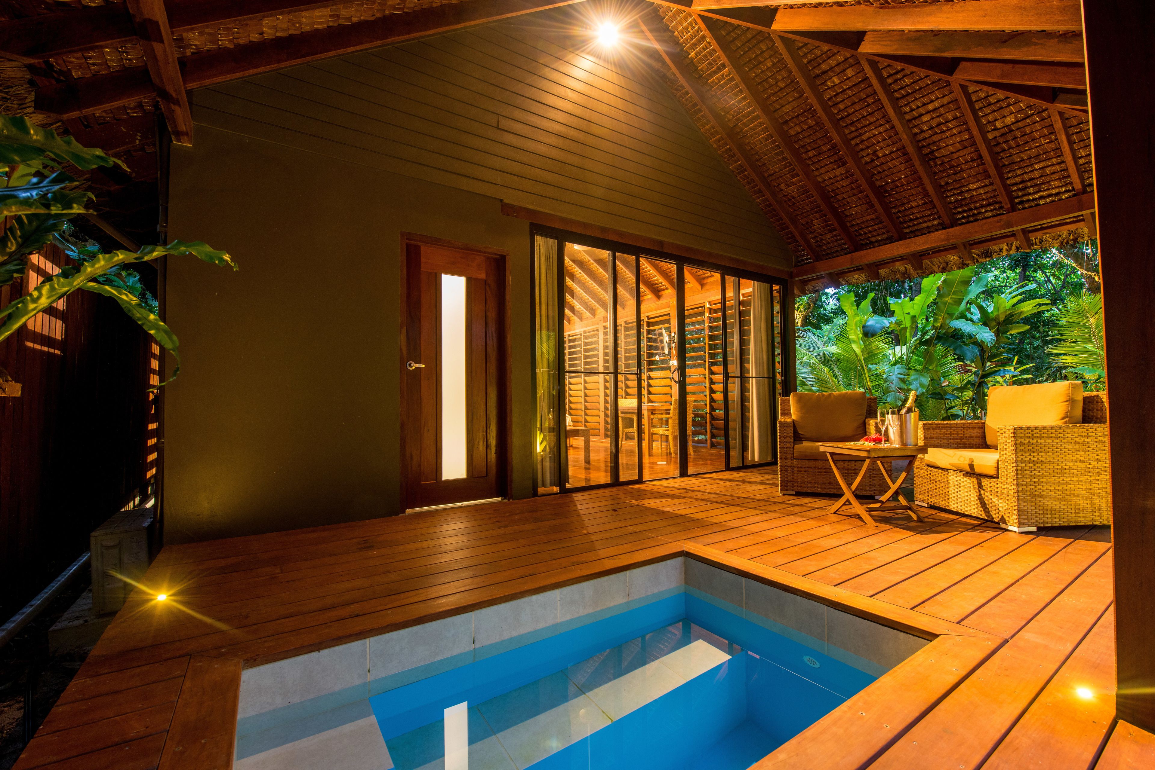 1 bedroom, premium bedding, minibar, in-room safe