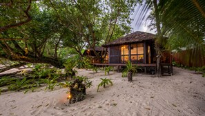 Deluxe-Bungalow, am Strand (Fare 7) | Ausblick vom Zimmer